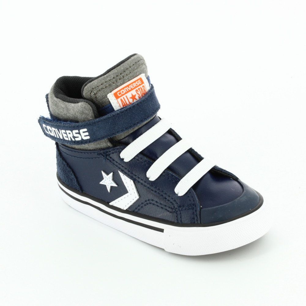 converse velcro shoes